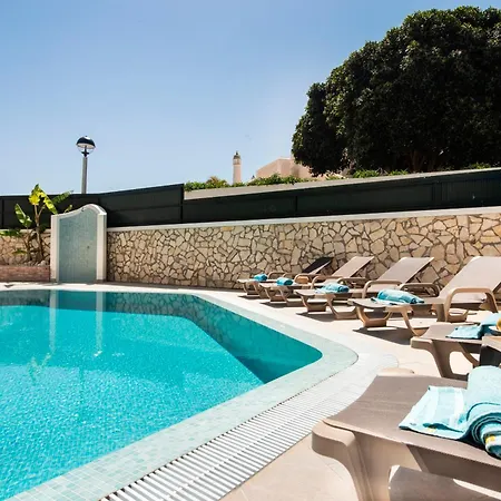 Gale Coast Feriehus Guia (Faro)
